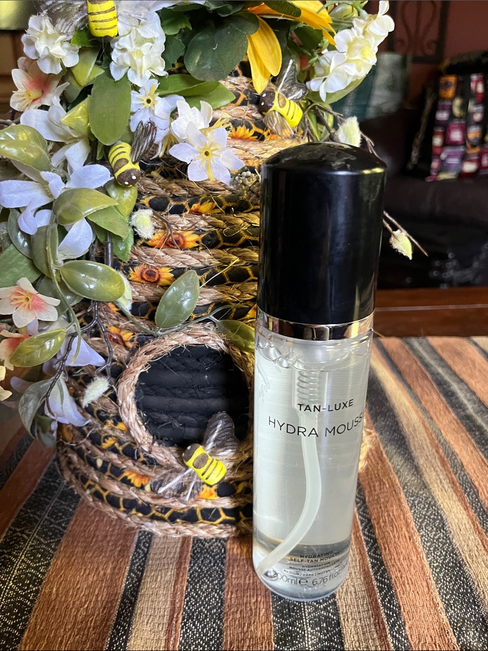 TAN-LUXE Hydra Mousse Hydrating Self Tan Mousse Medium/Dark